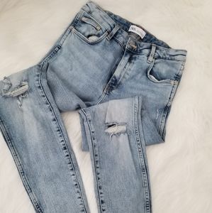 Zara jeans
